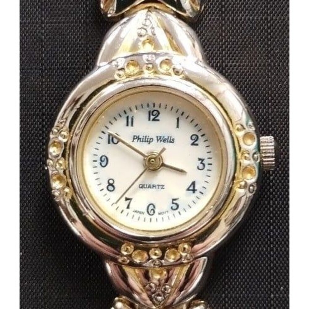 PHILIP WELLS VINTAGE WOMEN'S BRACELET GOLD WATCH
